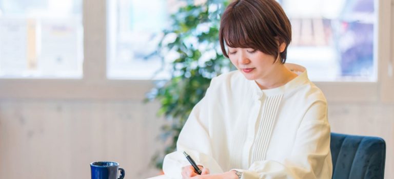 奨学金で支える未来への道 奨学金で支える未来への道